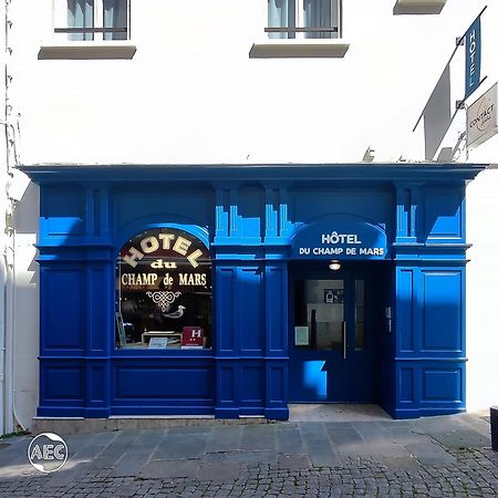 Contact Hotel Du Champ De Mars De Σαιν-Μπριέκ Εξωτερικό φωτογραφία